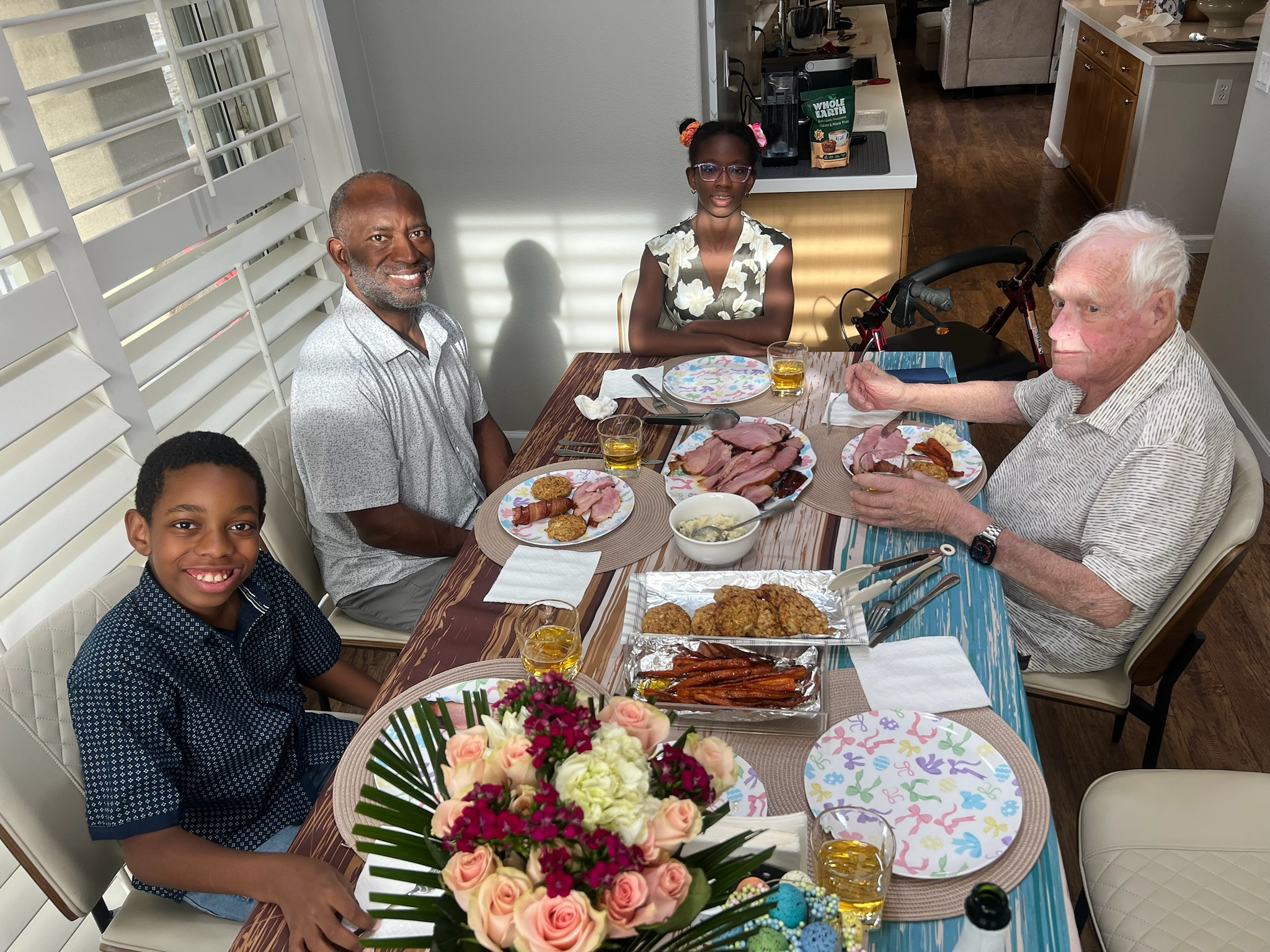 Family atmosphere at Sunset Retreats 2